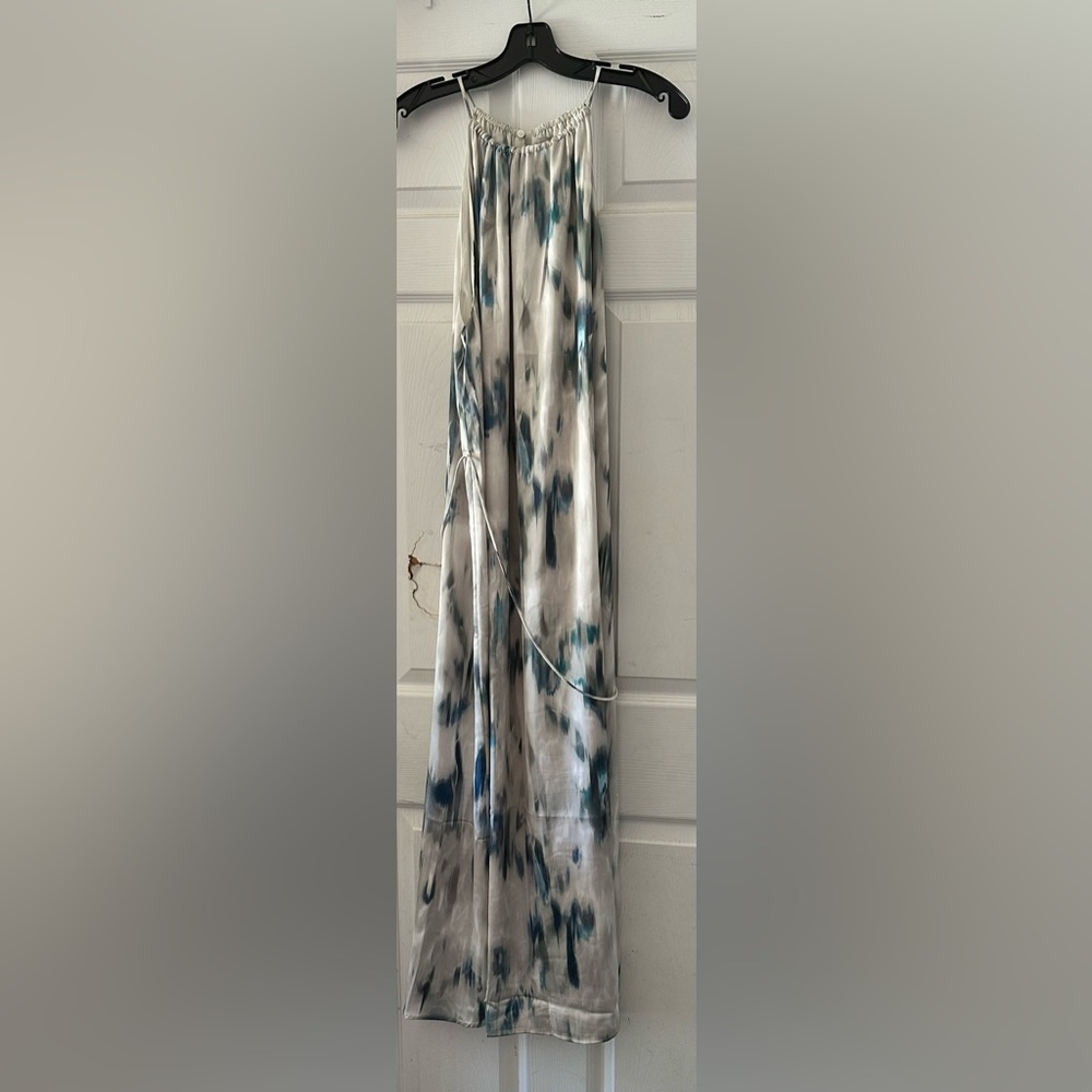 Maxi dress, halter neck, lined, sz XL